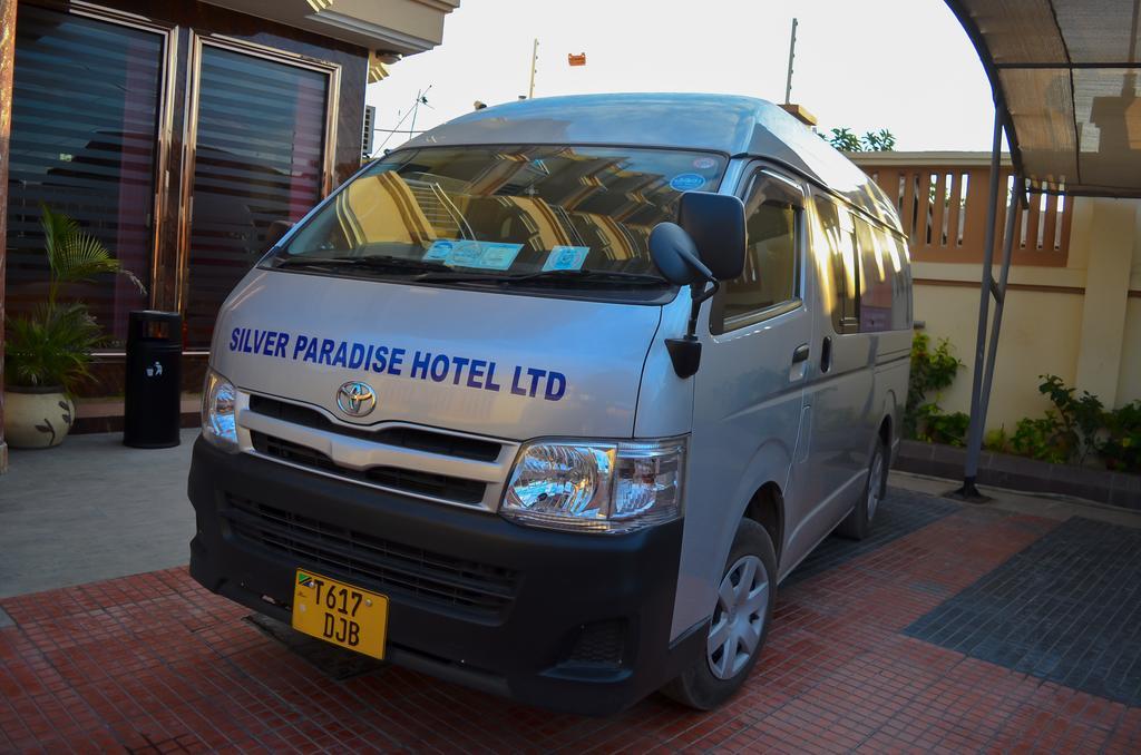 Silver Paradise Hotel Dar es Salaam Exterior photo